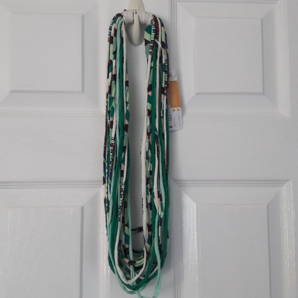 NWT Dona Bela Shreds neckwear